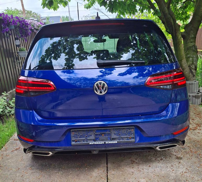 Vw Golf 7.5  2.0Tdi R-line Dsg -Virtual-Acc