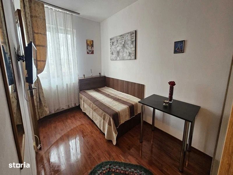 intre piata muncii si piata unirii zona rond alba iulia