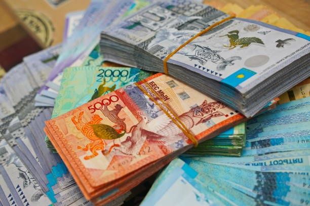 Кредит оформим,помощь в оформлении. деньги