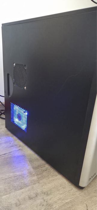 Unitate Asus , Intel dual core, 4Gb RAM, 500Gb stocare, Nvidia 1Gb