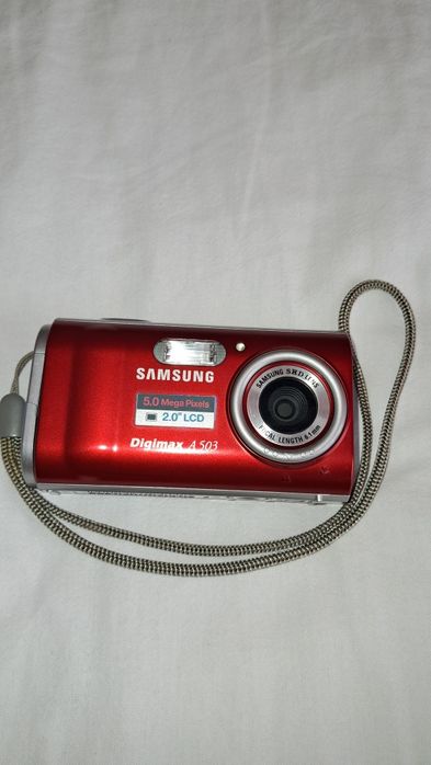 Cameră foto Samsung Digimax A 503 ,in stare foarte bună de funcționare.