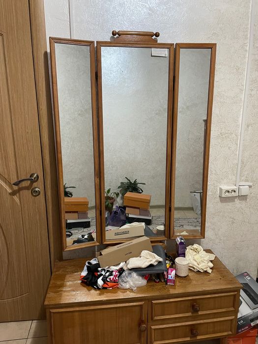 Туалетный столик