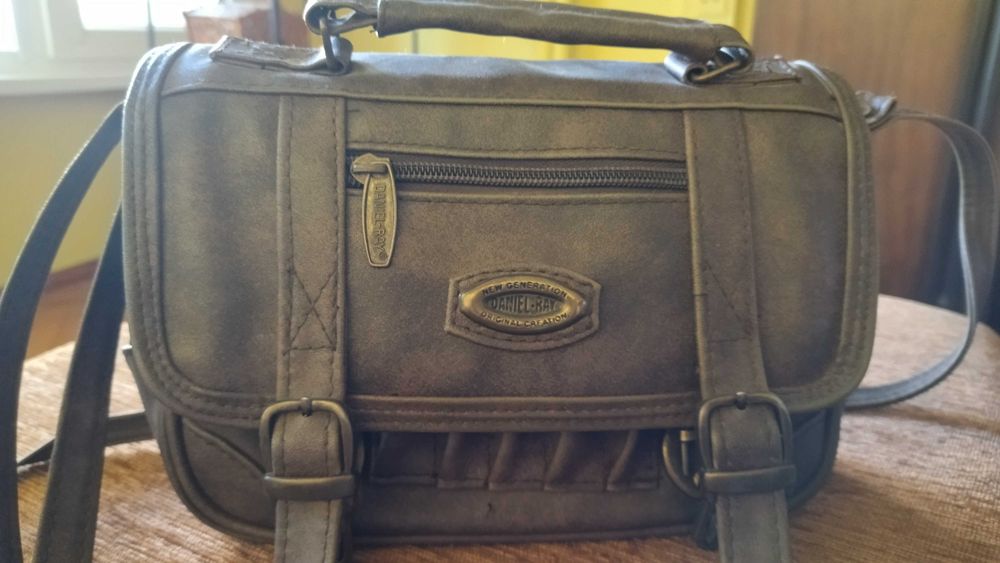 Чанта Daniel Ray от естествена кожа, сиво-кафяв цвят