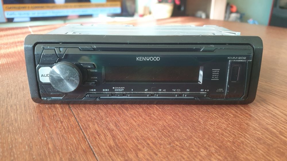 Авто радио плеър музика за кола Кенуулд Kenwood USB AUX