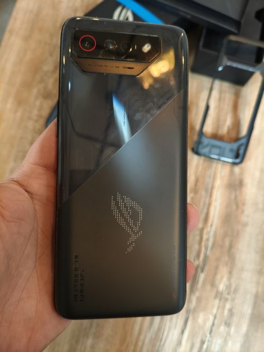 Asus rog 7 , 16 ram 512 g