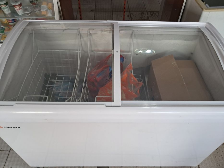 Продам морозильную камеру