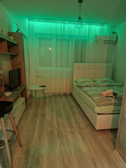 Inchiriez garsoniera in regim hotelier