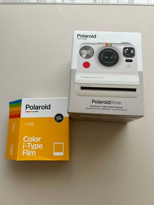 Polaroid NOW фотоапарат за инстантни снимки