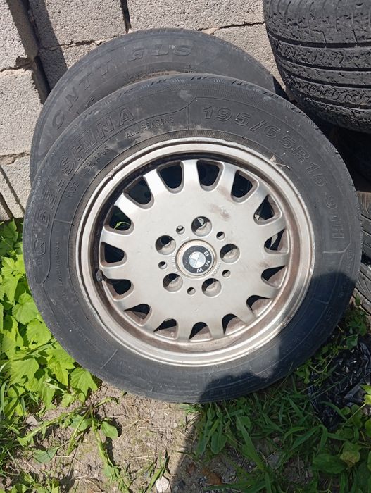 Продам диски с резиной на BMW