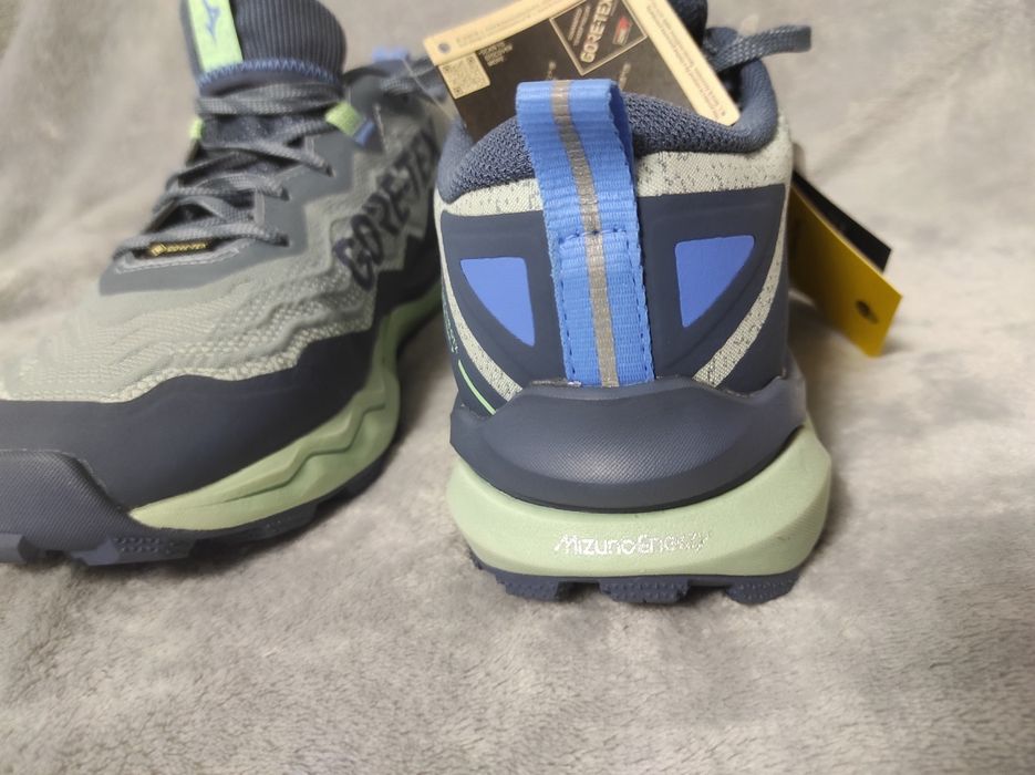 Mizuno Wave Daichi 9