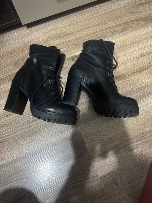 Ghete din piele nr 37