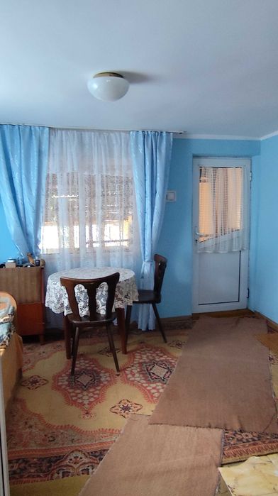 Casa de vânzare 5 camere  plus 3,5 ha pământ .com. Scundu Sat Blejani