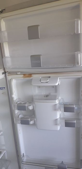 Frigider +congelator Beko