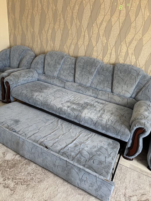 Продам мягкий уголок б/у