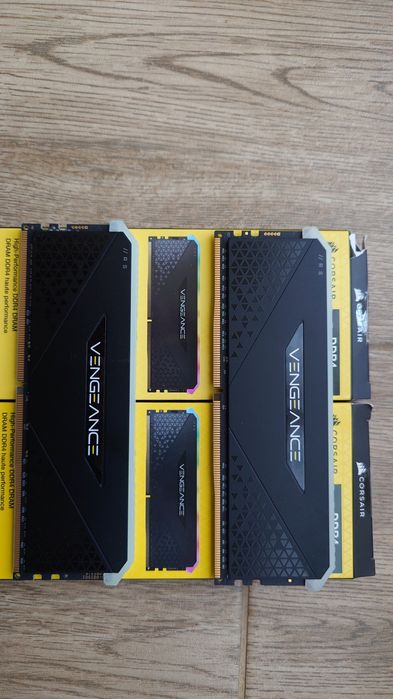 Комплект части за настолен компютър