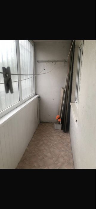Сдам двух комнатную в центре