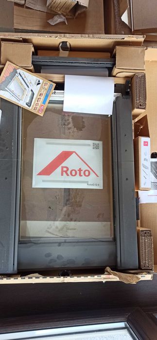 Покривен прозорец Roto