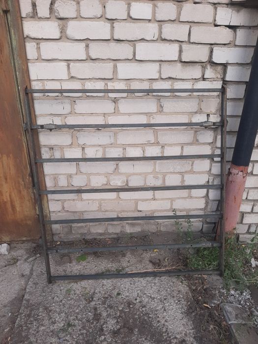 Продам хороший металлический багажник