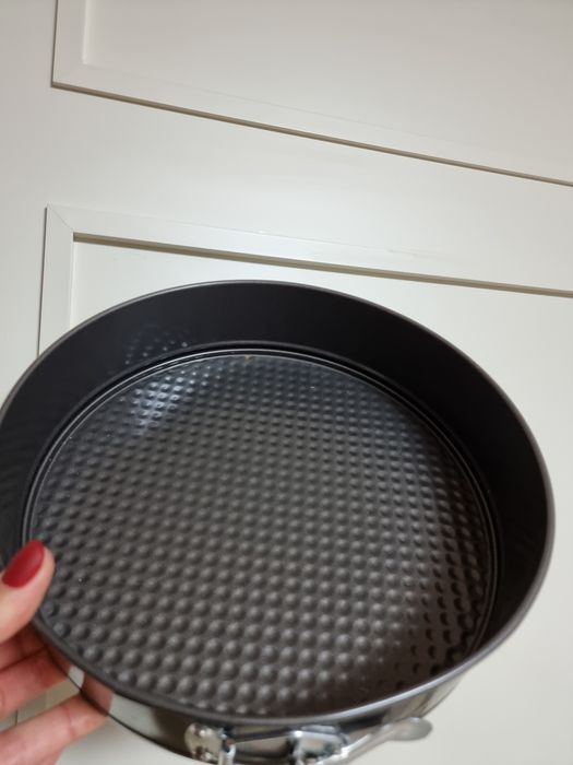 Продам набор форм для выпечки