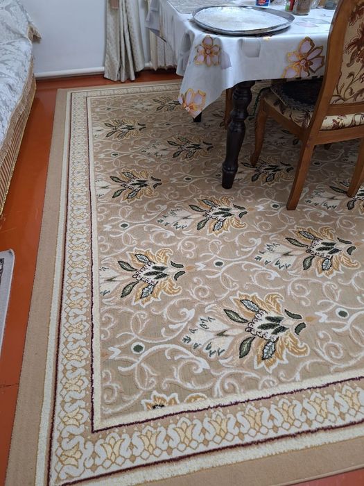 Срочно продам ковер - килем