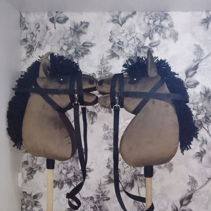 Лошадка на палке хоббихорс