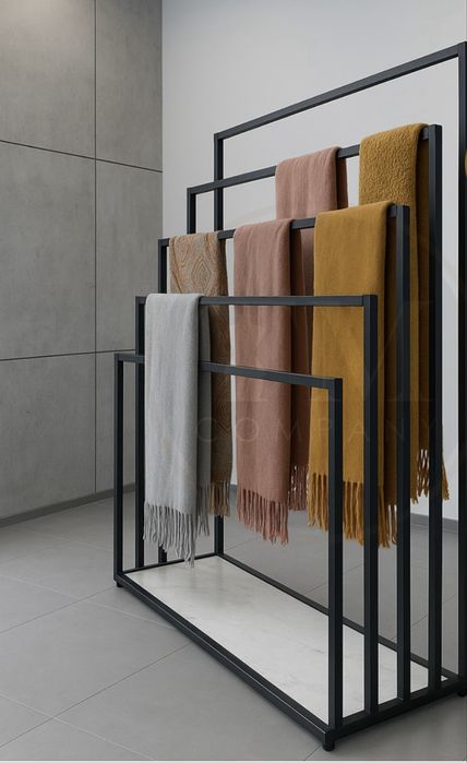 Напольная стойка под шарфы и платки