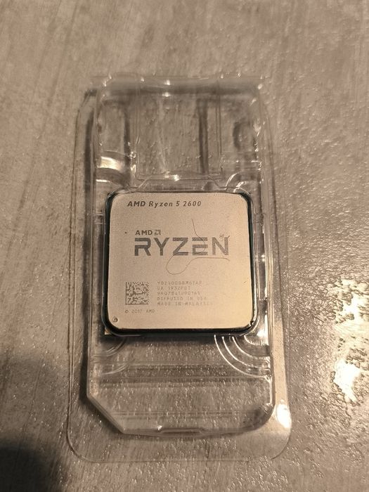 продам AMD  RYZEN 5  2600