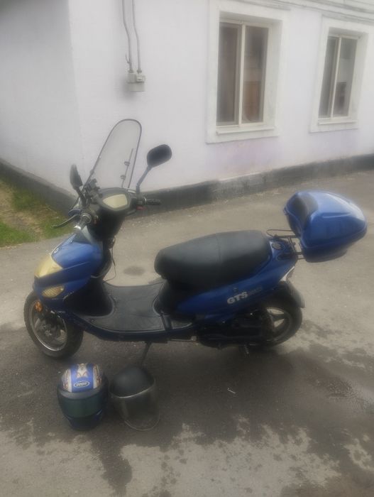 Срочно прдаю скутер Педа