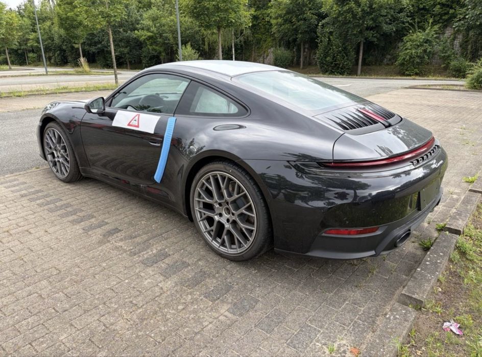 Porsche 911 Carrera 2026