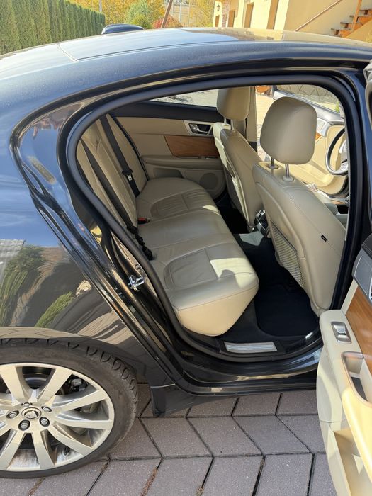Jaguar Xf 2012 24DT