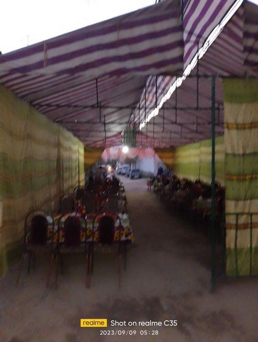 Naves stol-stul sotiladi