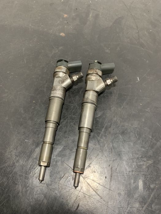 Injector BMW E60 530d E61 218cp 7789661 seria 5 E61 3.0 diesel