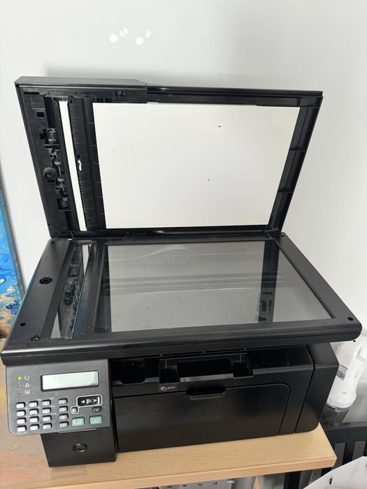 Принтер МФУ HP LaserJet Pro M1212nf MFP черный