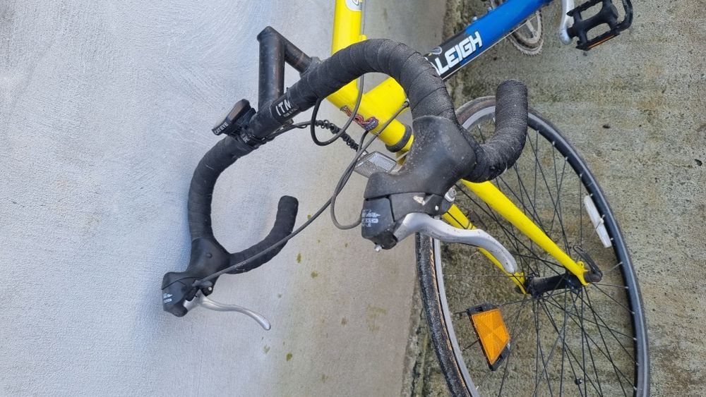 Bicicleta semicursiera