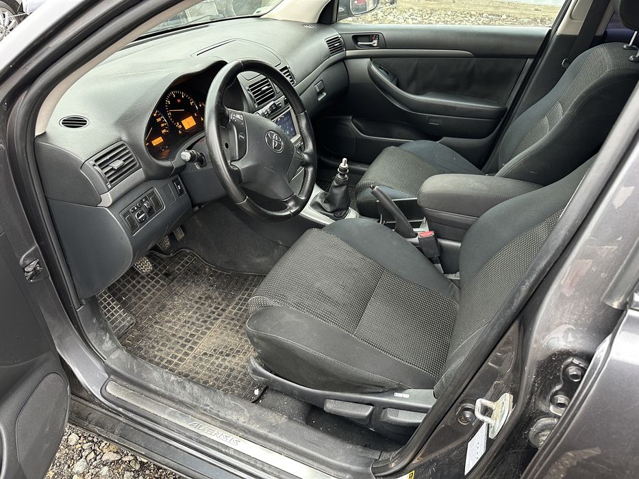 Toyota Avensis Тойота Авенсис 2.2d4d 150кс на части!
