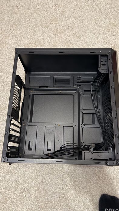 Carcasa Pc Mid Tower