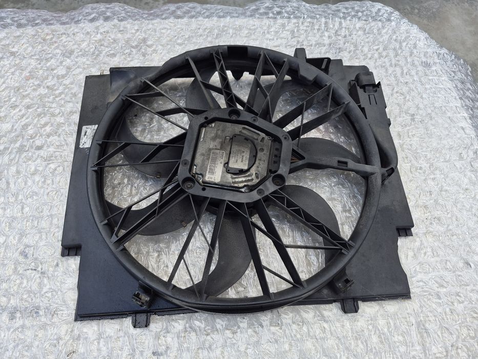 Охлаждаща перка за двигател  BMW E60,3d