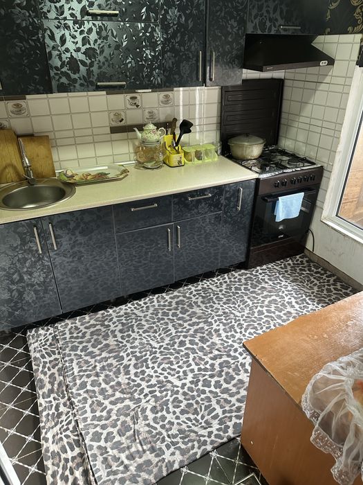 Sotiladi uchaska 1,20