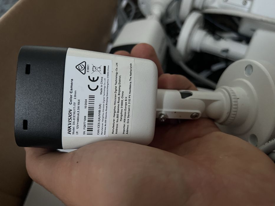 Kit 4 camere IR hikvision de 8MP