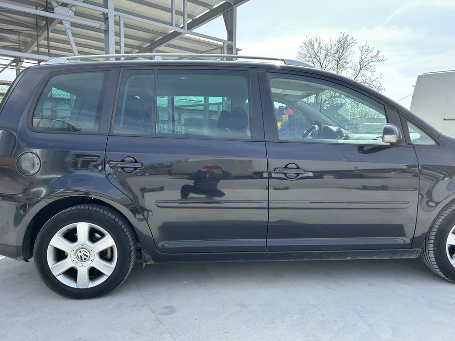 Volkswagen Touran 2.0 TDI DSG