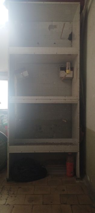 3 Etajli qafasli valer qushlaga