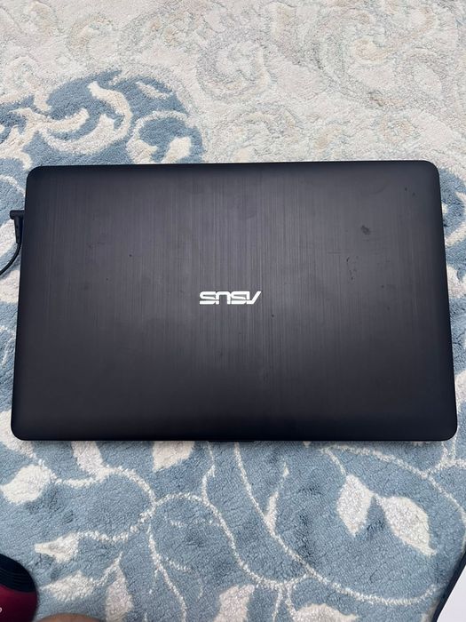 Продается ноутбук Asus