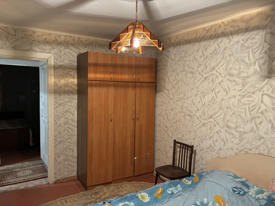 Сдаю 4комн квартиру