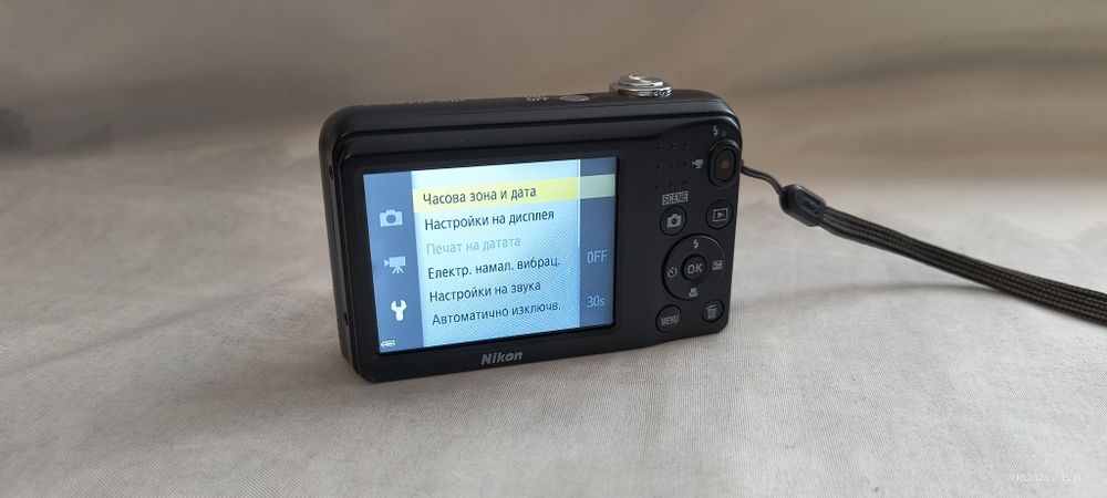 Фотоапарат Nikon Coolpix A 10
