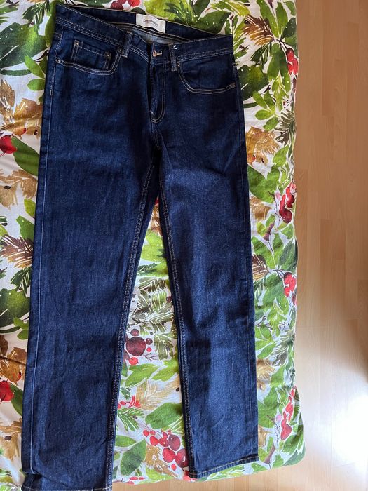 Мъжки дънки и панталони