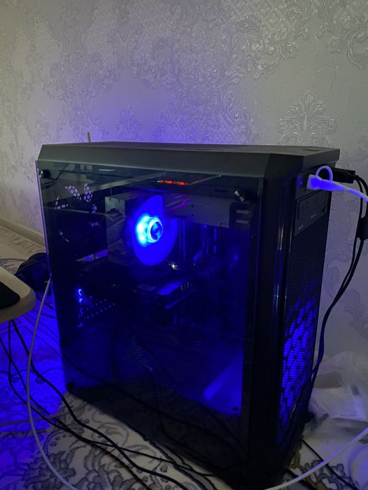 ]Игровой сборка   KAMPYUTER SOTILADI   Igravoy nabor [