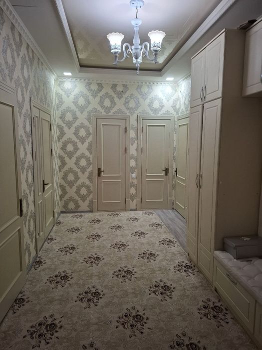 Квартира 2 хонали ижарага берилади .