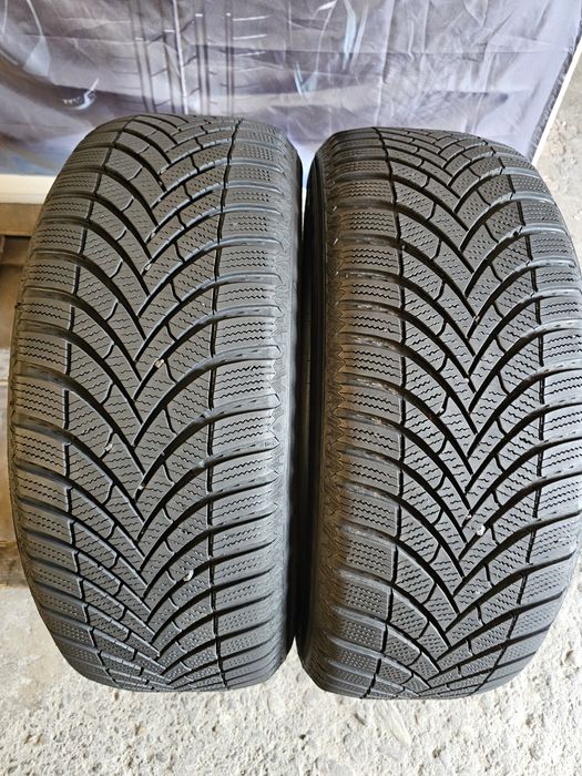 2 anvelope iarna 215 55 17 Semperit 4522(2023) 6.7mm