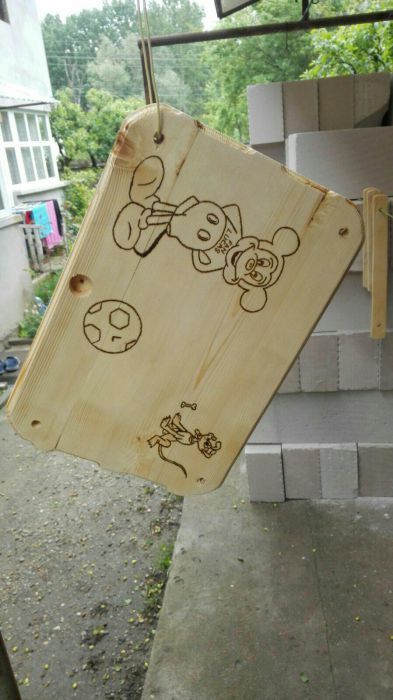 Leagane pentru copii la comanda personalizate