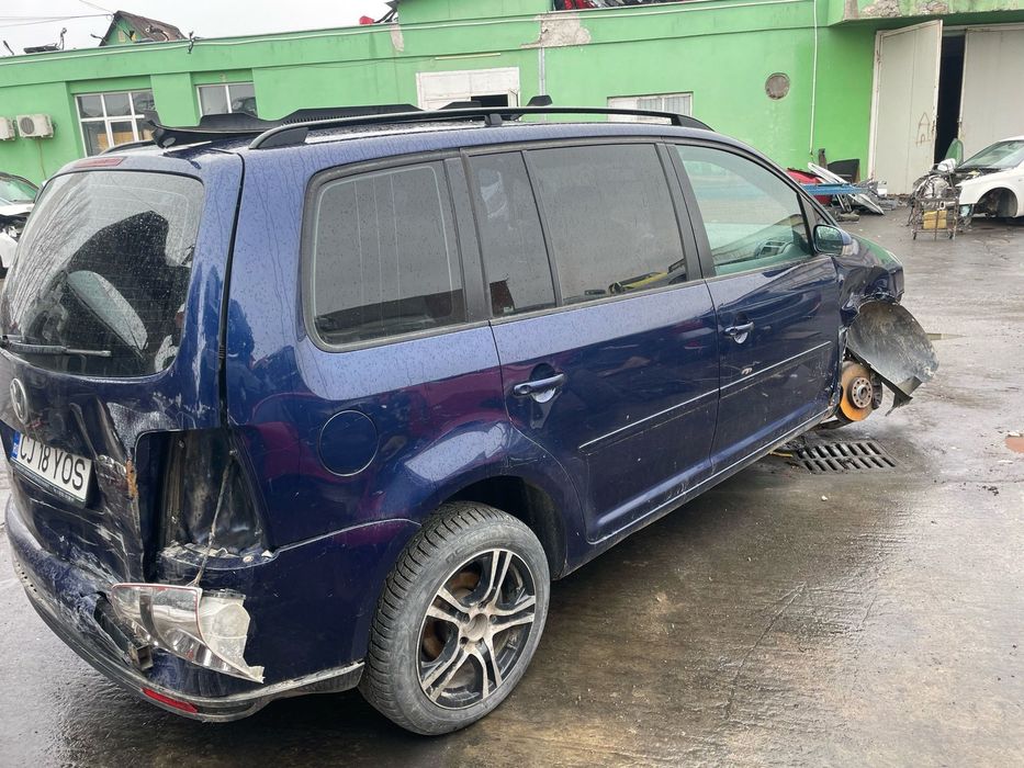 Consola centrala Volkswagen Touran 1 (facelift) (2006 - 2010)